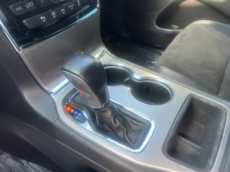 2019 Jeep Grand Cherokee Altitude