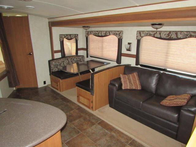 2012 SUNSET TRA T26BH