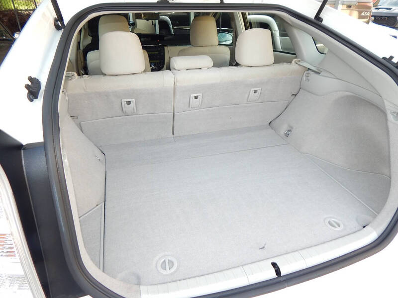 2011 Toyota Prius Two