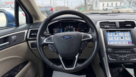 2017 Ford Fusion SE