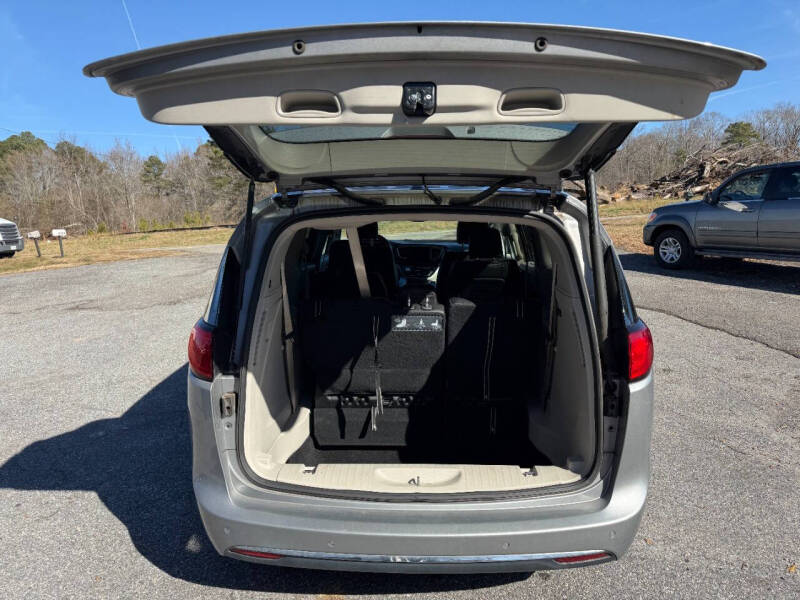 2018 Chrysler Pacifica Touring L
