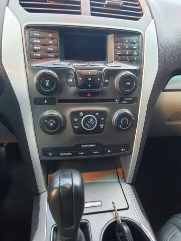 2012 Ford Explorer