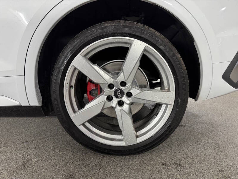 2023 Audi SQ5 Sportback 3.0T quattro Premium Plus