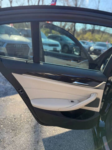 2017 BMW 5 Series 530i