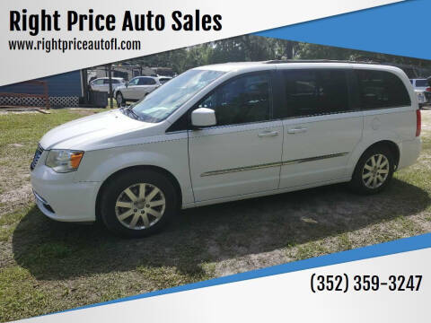 2016 Chrysler Town and Country for sale at Right Price Auto Sales in Waldo FL
