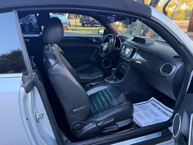 2013 Volkswagen Beetle Convertible Turbo