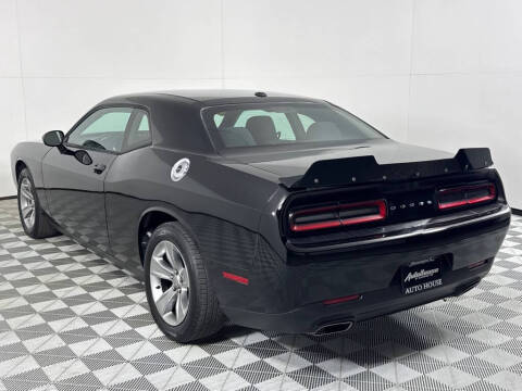 2016 Dodge Challenger SXT