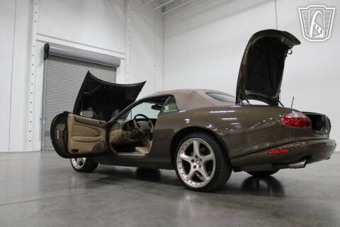 2001 Jaguar XKR