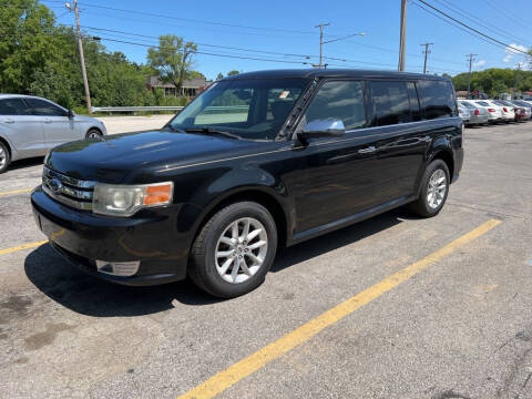 2010 Ford Flex for sale at Lakeshore Auto Wholesalers in Amherst OH