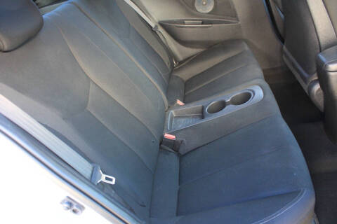 2017 Hyundai Veloster Value Edition