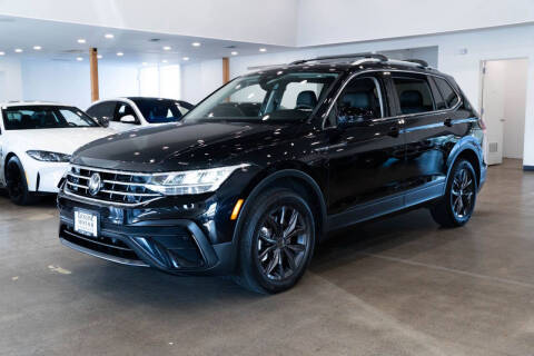 2023 Volkswagen Tiguan SE 4Motion