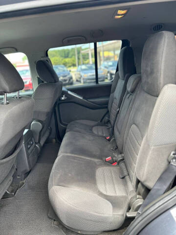 2012 Nissan Pathfinder S