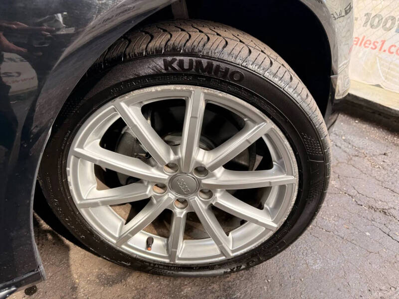 2016 Audi A4 2.0T quattro Premium