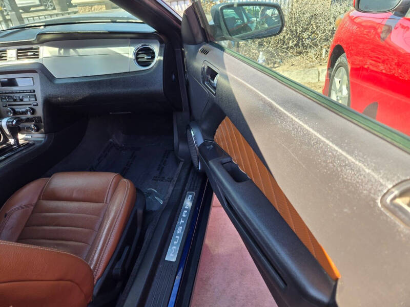 2010 Ford Mustang V6