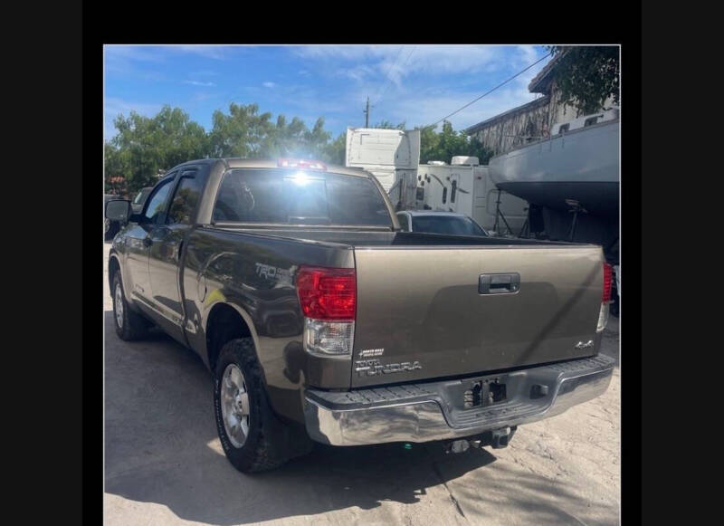 2011 Toyota Tundra Grade