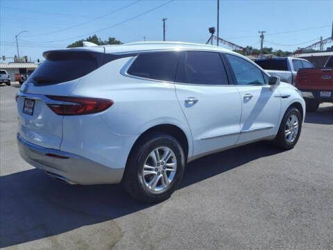2020 Buick Enclave Essence