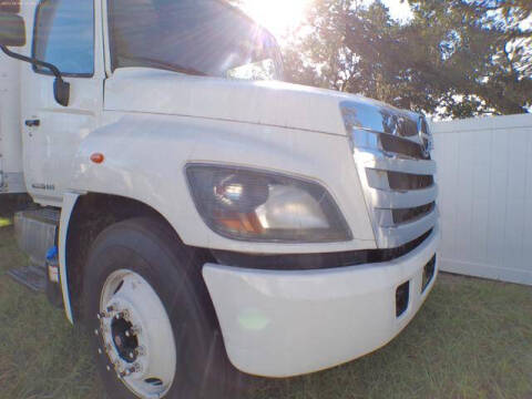 2016 Hino Conventional Cab