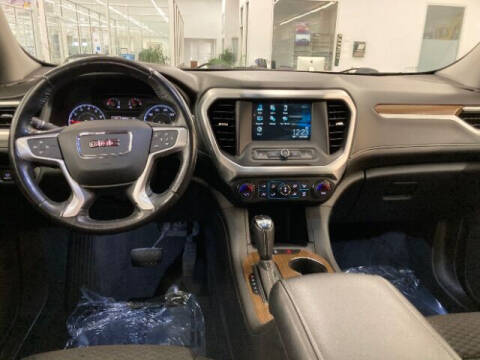 2019 GMC Acadia SLE-1