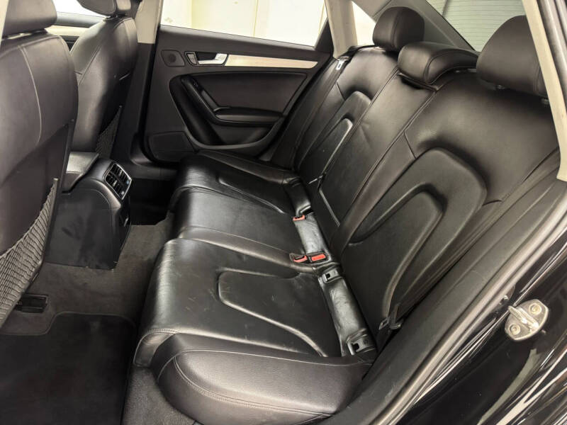 2016 Audi A4 2.0T quattro Premium