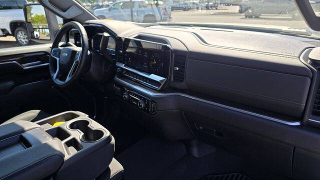 2025 Chevrolet Silverado 2500HD