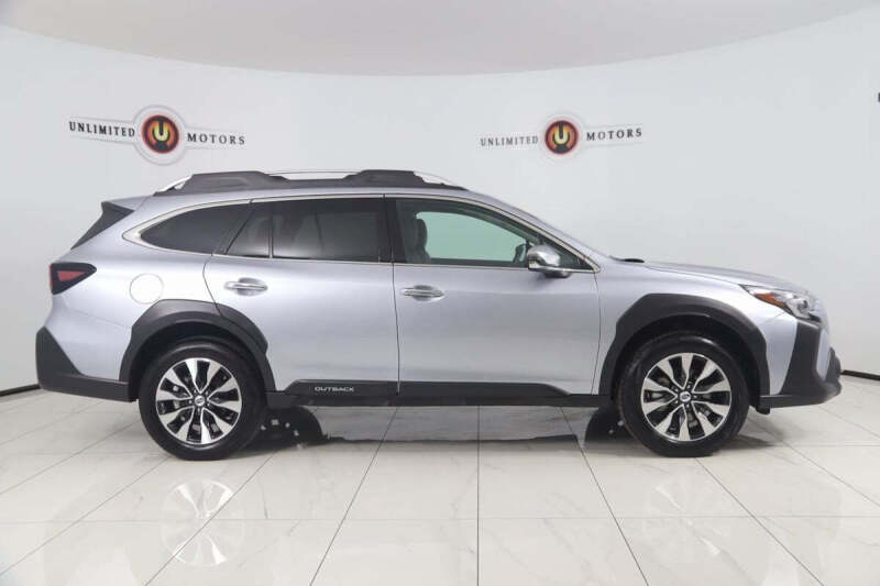 2025 Subaru Outback Touring XT