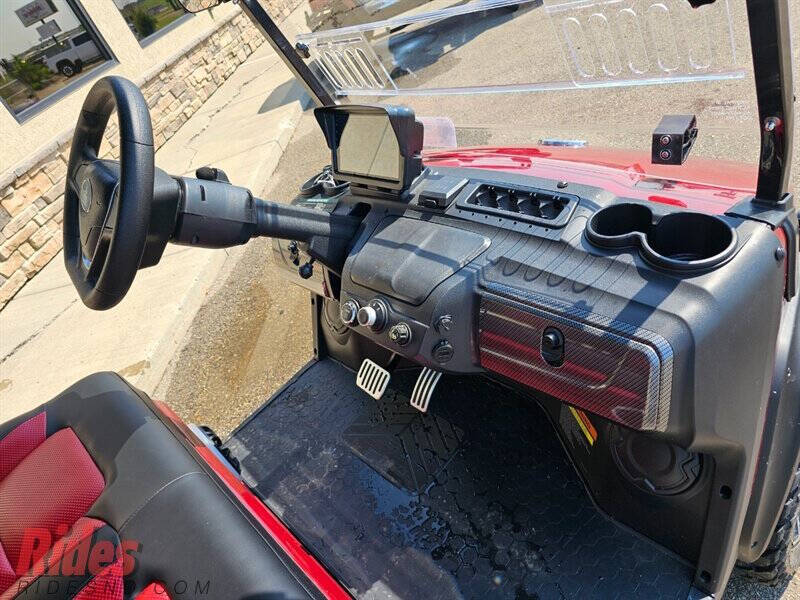 2025 Evolution MAVERICK