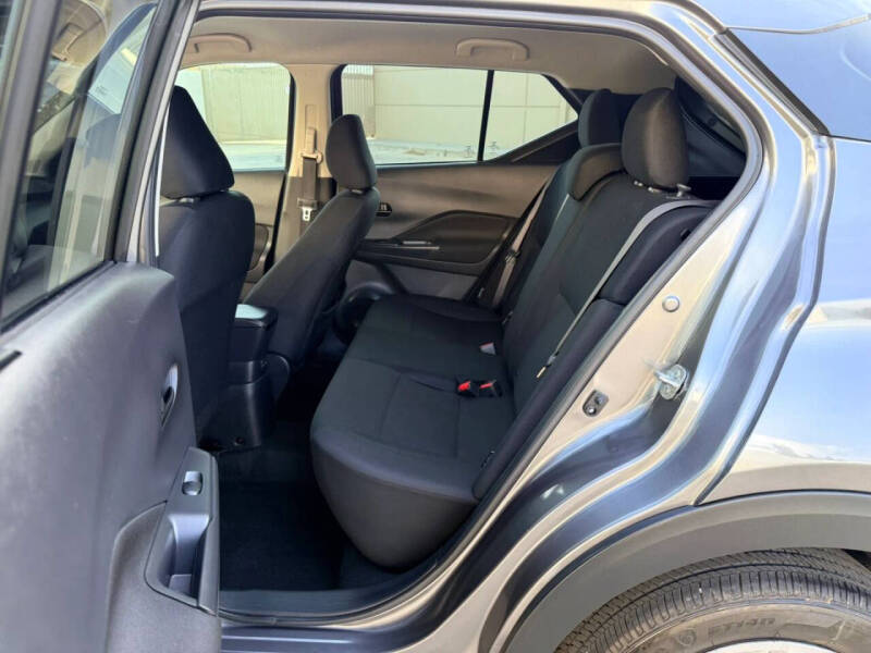 2024 Nissan Kicks S