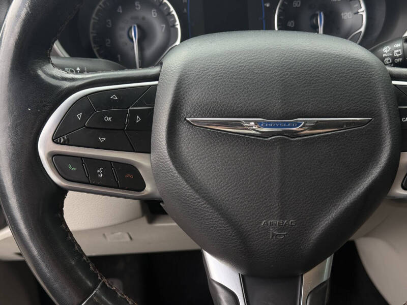2020 Chrysler Pacifica Touring L