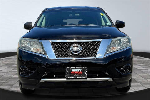 2014 Nissan Pathfinder S