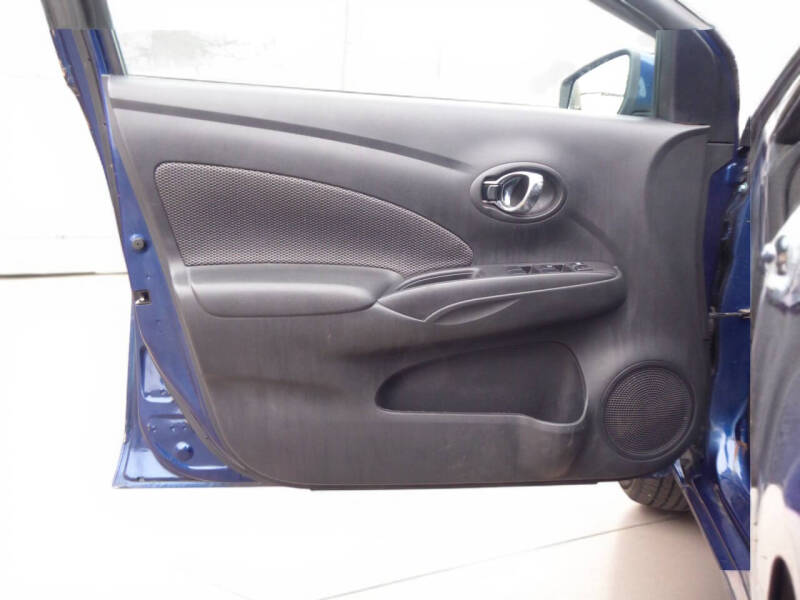 2018 Nissan Versa