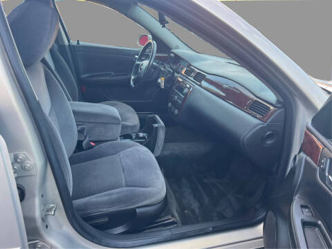 2011 Chevrolet Impala LT