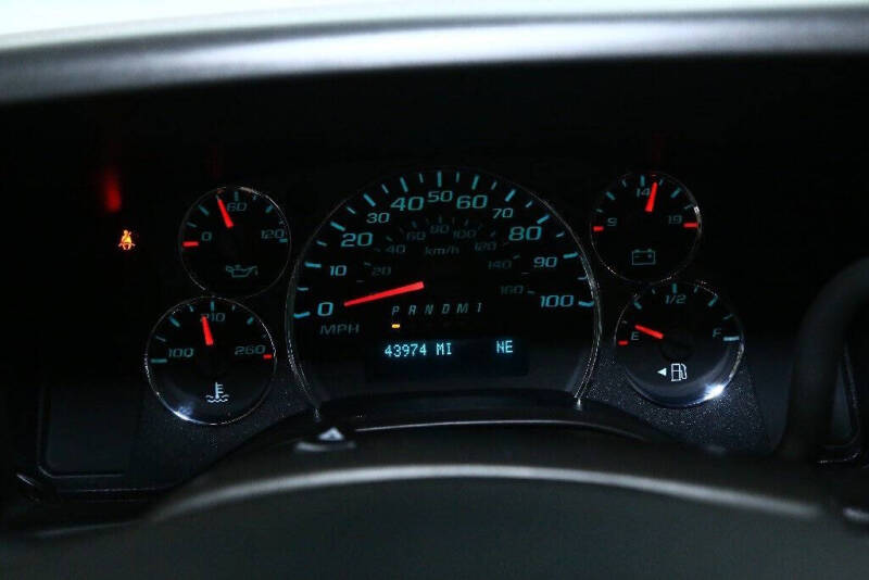 2023 Chevrolet Express 2500