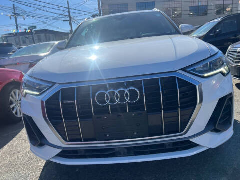 2019 Audi Q3 quattro S line Prem Plus 45 TFSI