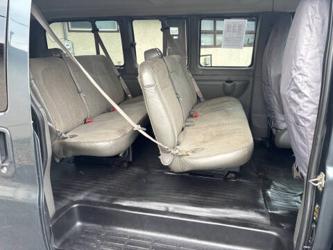 2017 Chevrolet Express LS 2500