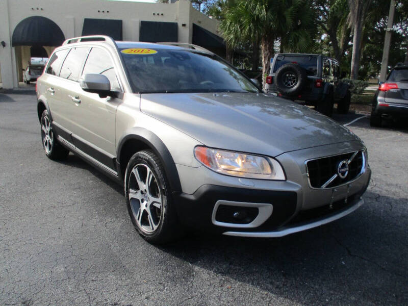 2012 Volvo XC70 T6 Premier Plus