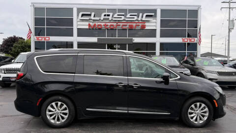 2018 Chrysler Pacifica Touring L