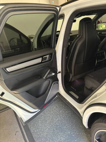 2019 Porsche Cayenne Turbo