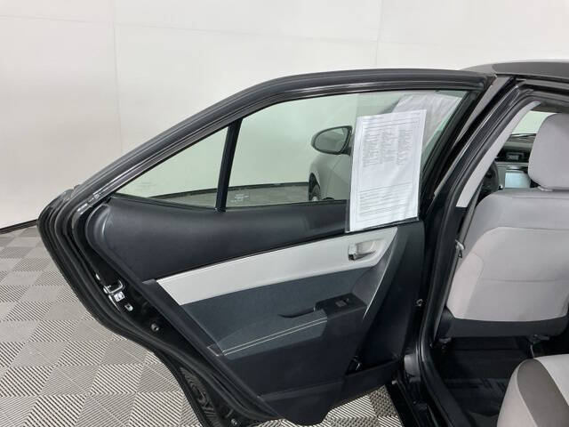 2017 Toyota Corolla LE