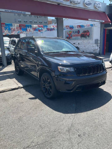 2017 Jeep Grand Cherokee Laredo