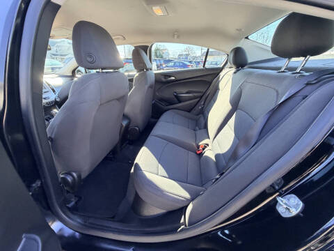 2018 Chevrolet Cruze LS Auto