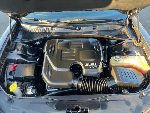 2020 Dodge Charger SXT