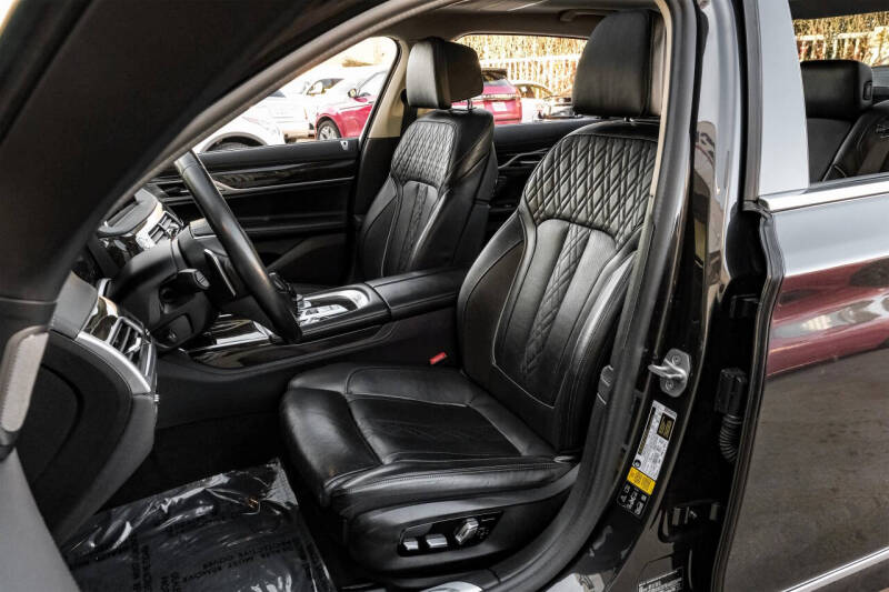 2021 BMW 7 Series 750i xDrive