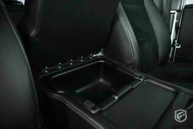 1986 Land Rover Defender