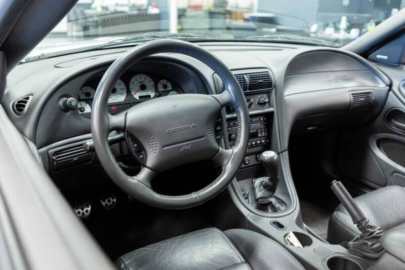 2004 Ford Mustang SVT Cobra