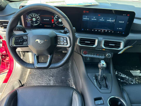 2025 Ford Mustang EcoBoost Premium