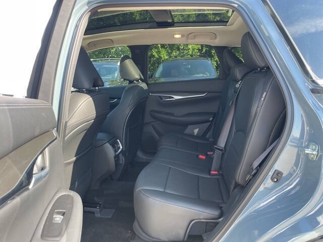 2025 Infiniti QX50 Luxe