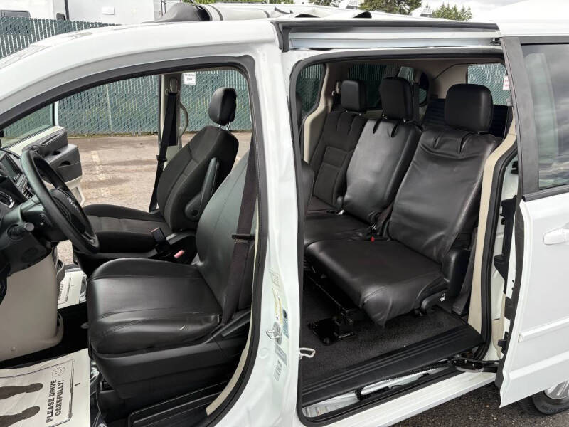 2017 Dodge Grand Caravan SE Plus