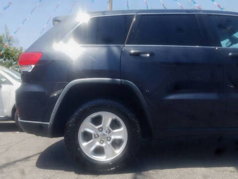 2014 Jeep Grand Cherokee Laredo