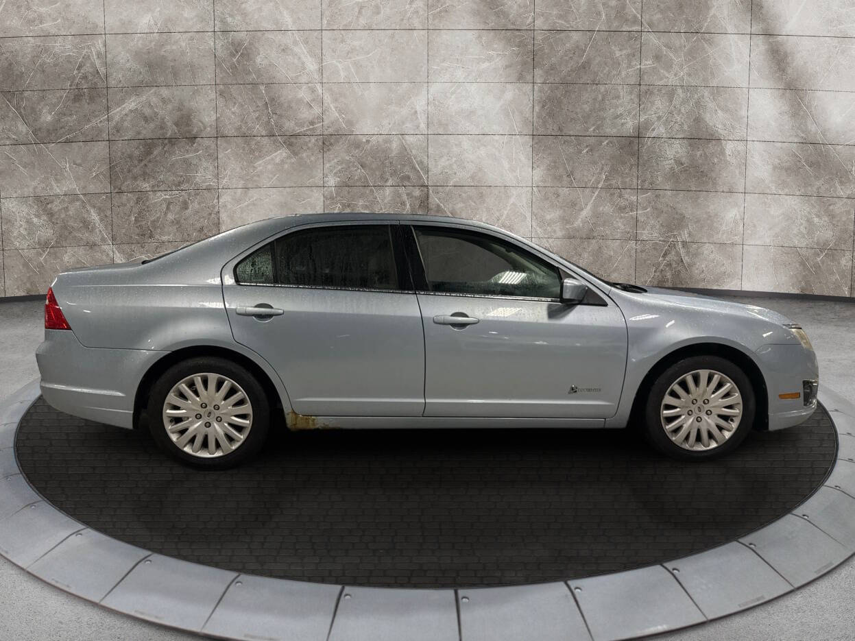 2010 Ford Fusion Hybrid for sale at Autokingzusa in Dearborn, MI