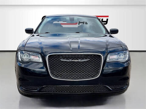 2022 Chrysler 300 Touring